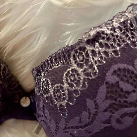 DKNY !! - Picture 6 of 16